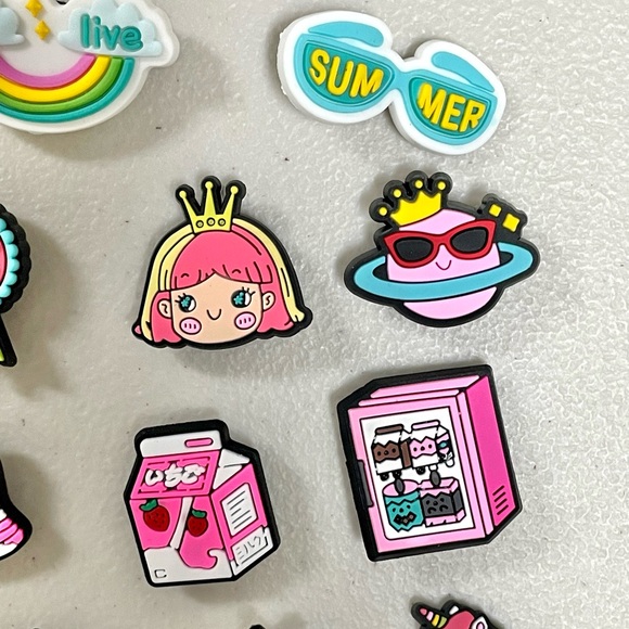 Kawaii Pink and Rainbow Unicorn Shoe Charms for Crocs - Picture 4 of 7